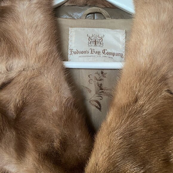 Vintage 1970s /Fashion coat / Gray Leather /Mink fur coat / Medium large/ Winter - Picture 5 of 10